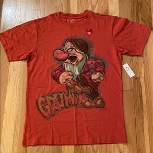 NWT - MENS (S) Grumpy Tee